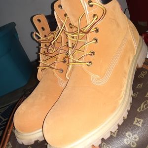 Levi's Timberland Boots